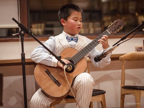 吉他课程培训咨询